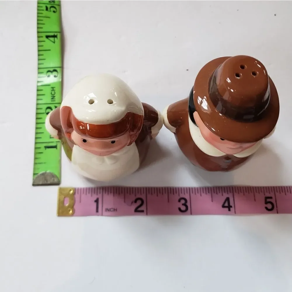 New Publix Pilgrim Salt & Pepper Shakers